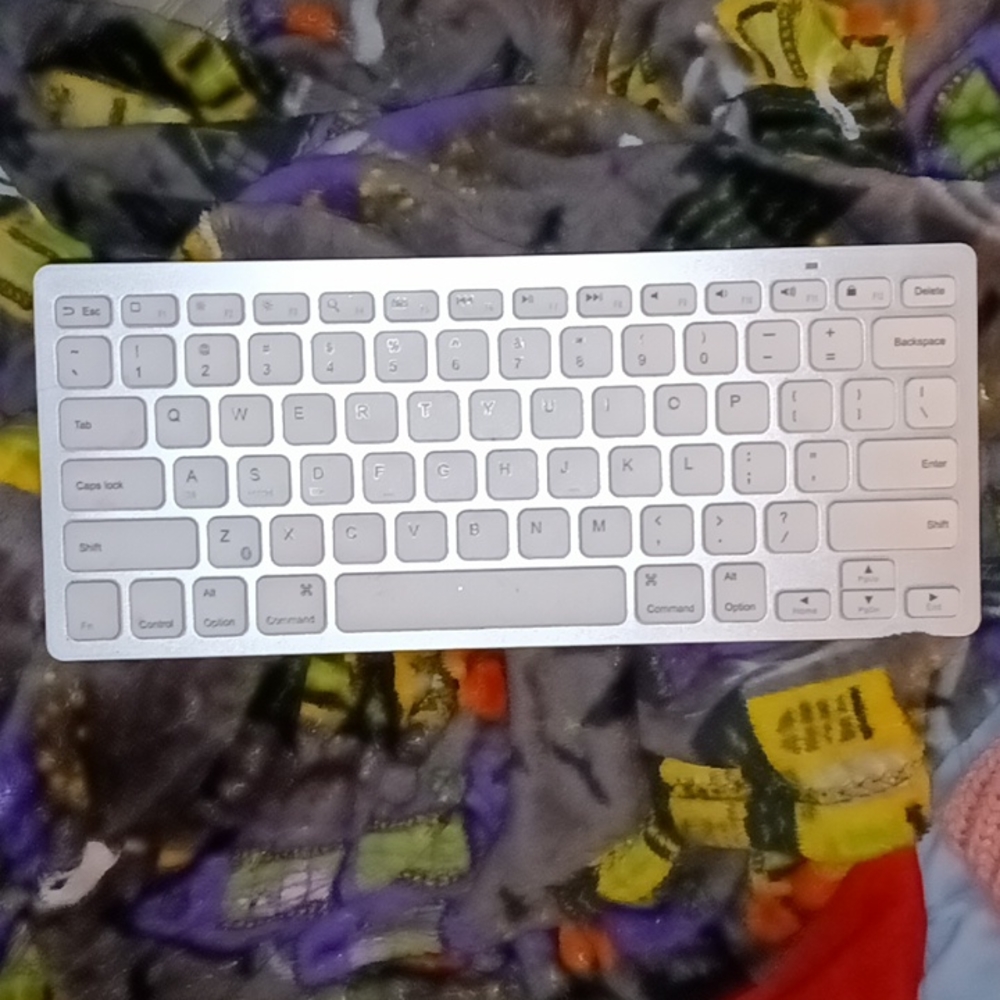 Ankler Bluetooth keyboard